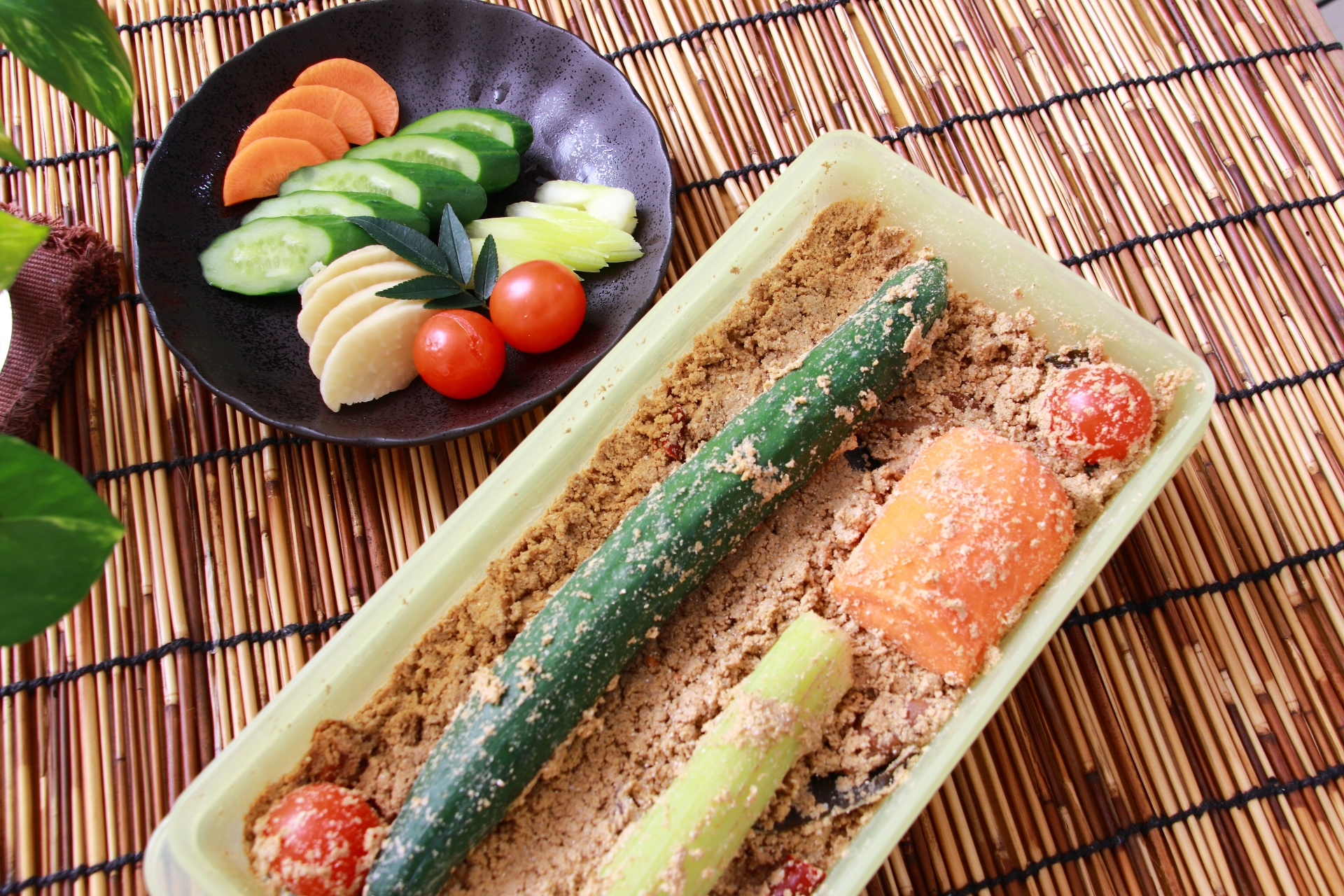 夏バテ対策におすすめの発酵食品　夏野菜の糠漬け